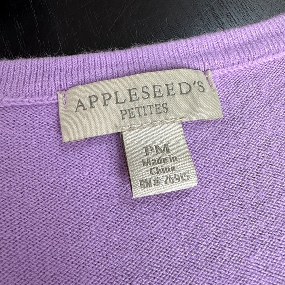 Appleseed’s Soft Acrylic Lilac Short Sleeve Crewneck sweater - Picture 3 of 7